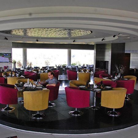 Hotel Shivalikview Chandīgarh Exteriér fotografie